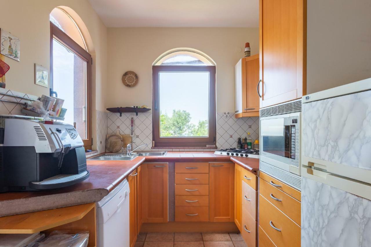 Casa Vista Mare Bosa/マゴマーダス エクステリア 写真